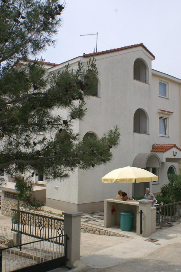 Apartments By The Sea Mandre, Pag - 4098 Extérieur photo