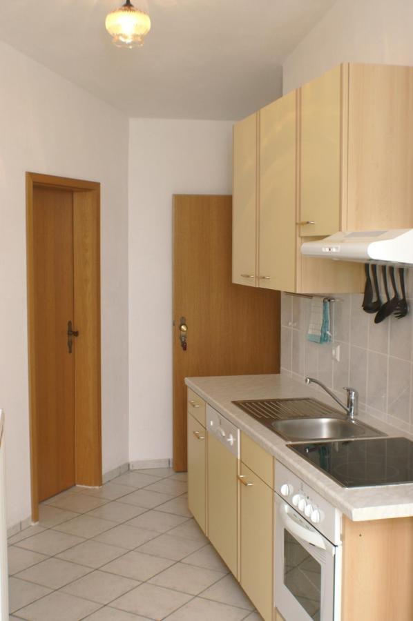 Apartments By The Sea Mandre, Pag - 4098 Extérieur photo